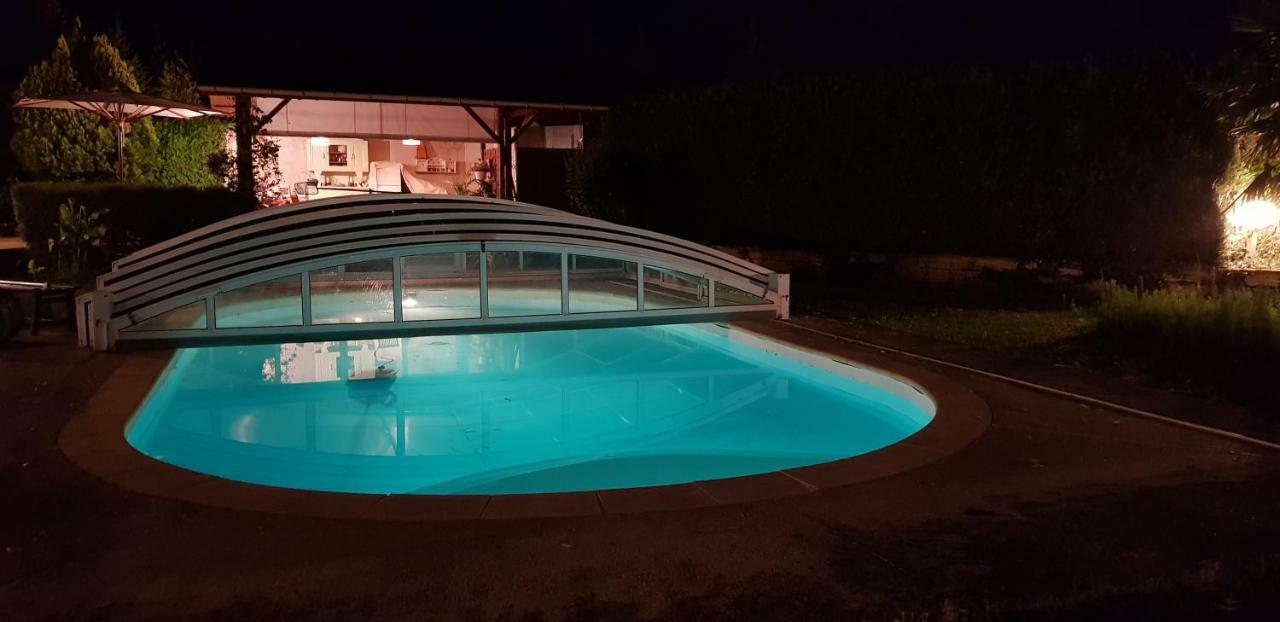L'Houstalet Des Serniers Claveyson Bagian luar foto