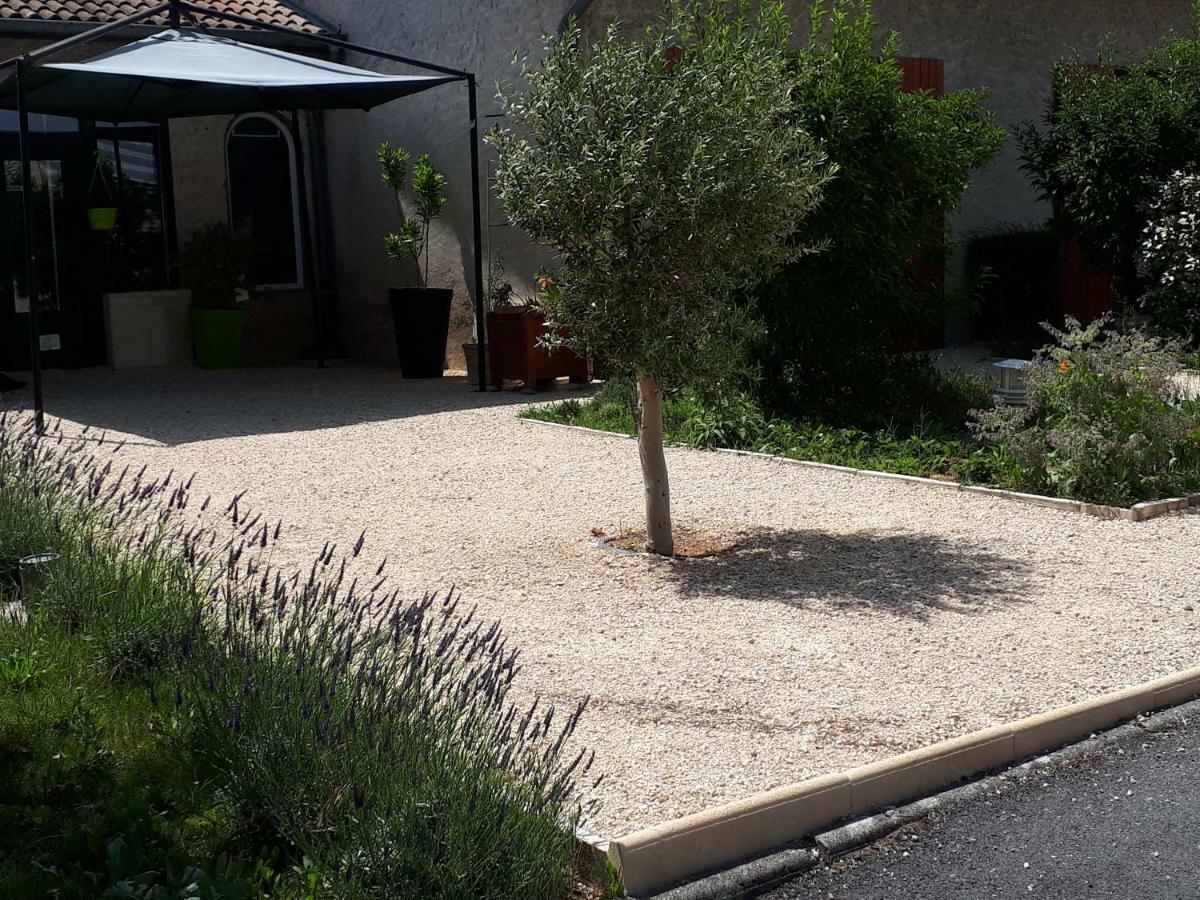 L'Houstalet Des Serniers Claveyson Bagian luar foto